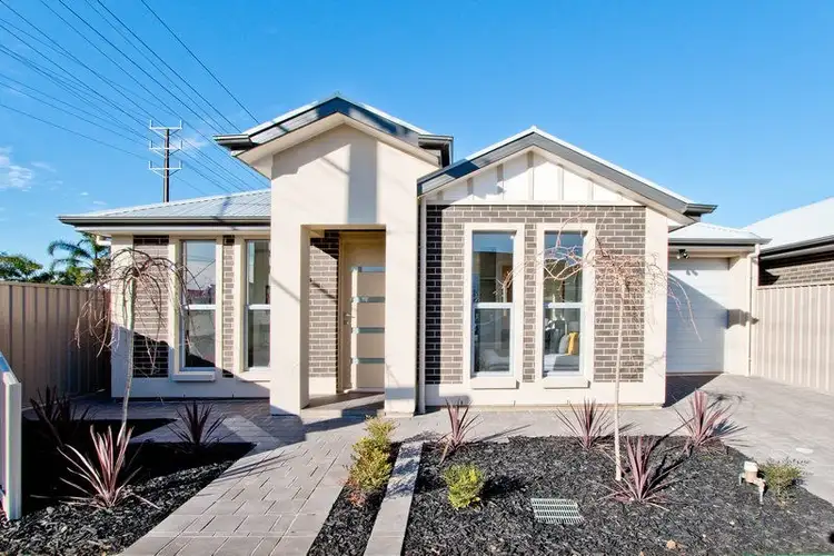 1A Golfers Avenue, Seaton SA 5023