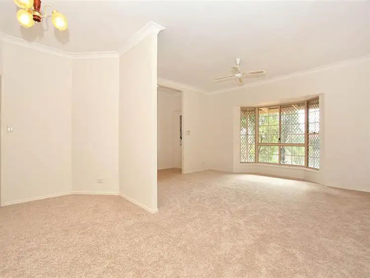 Fifth view of Homely house listing, 2 Cherry Close, Sinnamon Park QLD 4073