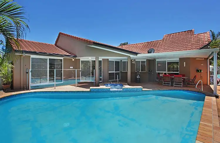23 Portobello Drive, Mermaid Waters QLD 4218