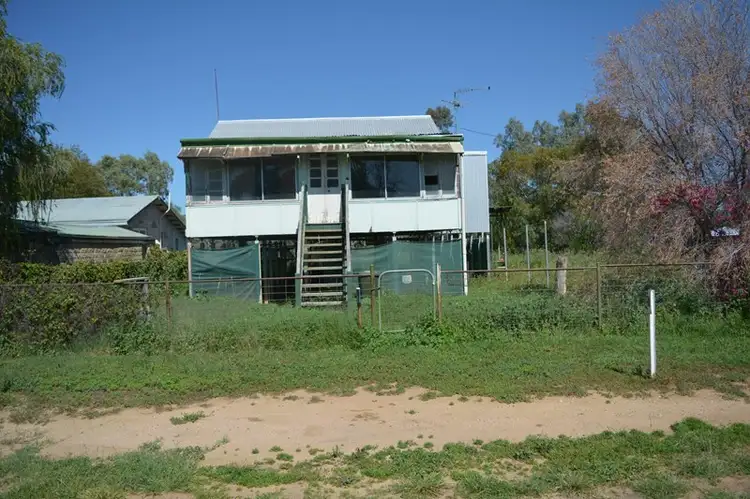 10 Aqua Street, Blackall QLD 4472