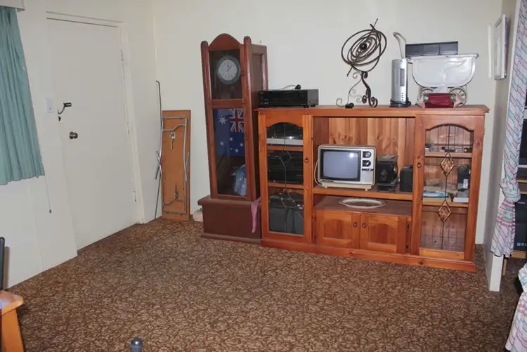 Seventh view of Homely block of units listing, 92 Bridges Street, Temora NSW 2666
