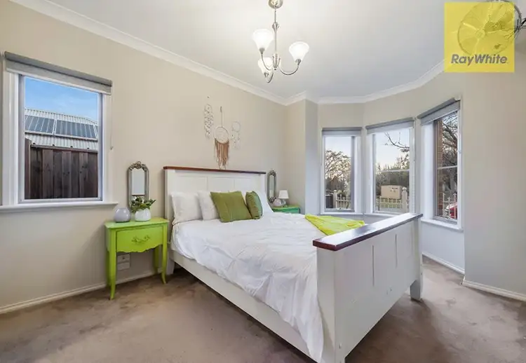Seventh view of Homely house listing, 5 Scarborough Terrace, Craigieburn VIC 3064