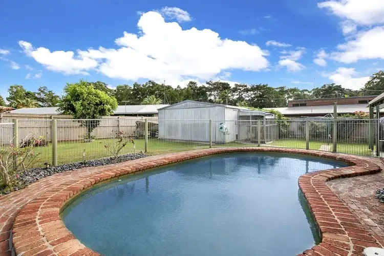 30 Shannon Drive, Woree QLD 4868
