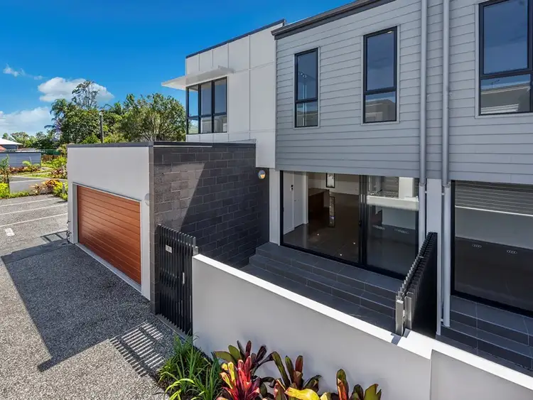 Fourth view of Homely townhouse listing, 1/8 O'Loan Street, Yeerongpilly QLD 4105