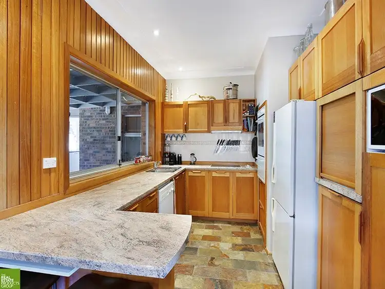 Fourth view of Homely house listing, 8 Gloria Crescent, Lake Heights NSW 2502