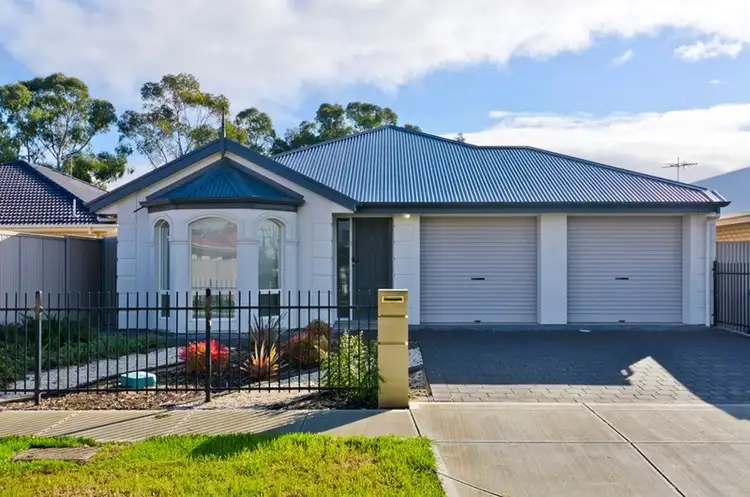 2 Bryant Street, Mansfield Park SA 5012
