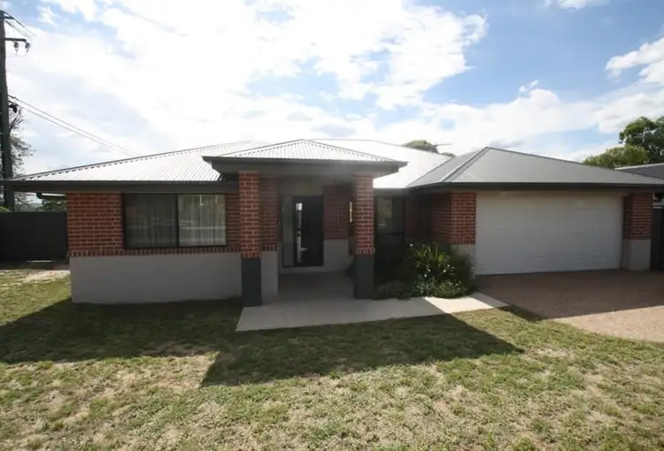 2 St George Street, Warwick QLD 4370