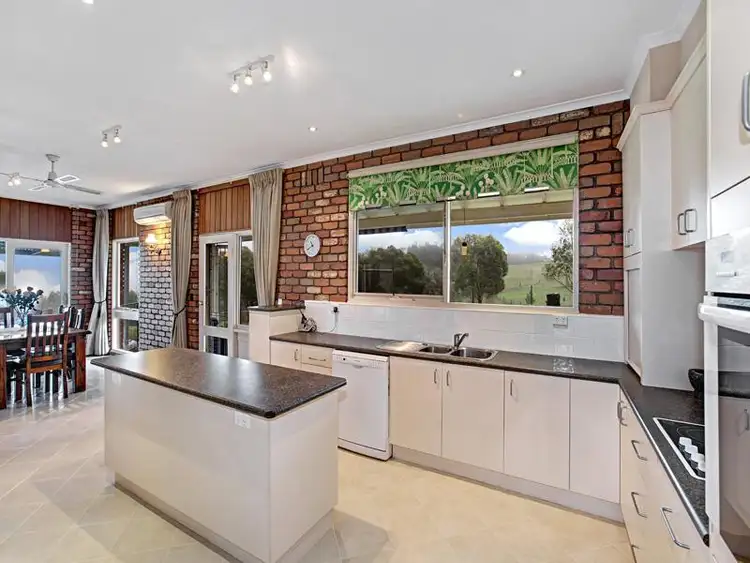 Seventh view of Homely house listing, 165 Tenth Avenue, Eden Park VIC 3757