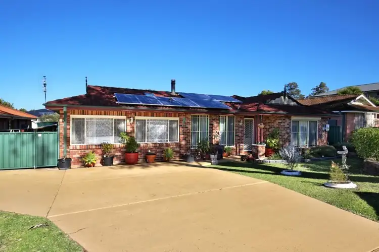 16 Isa Road, Worrigee NSW 2540