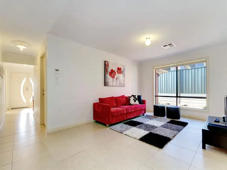 Fifth view of Homely house listing, 10 Toby Court, Hallett Cove SA 5158