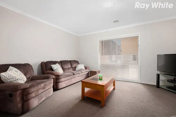 Fifth view of Homely house listing, 2 Ramona Way, Pakenham VIC 3810