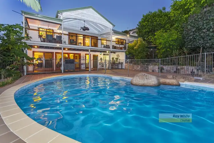 17 Rees Avenue, Clayfield QLD 4011