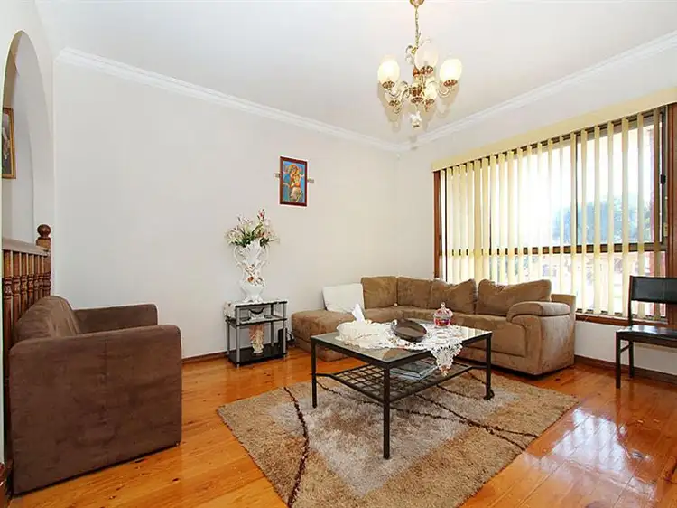 Fifth view of Homely house listing, 5 Warra Court, Thomastown VIC 3074