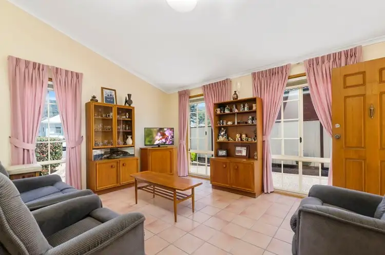 Third view of Homely villa listing, 6/9-11 Albert Street, Woonona NSW 2517