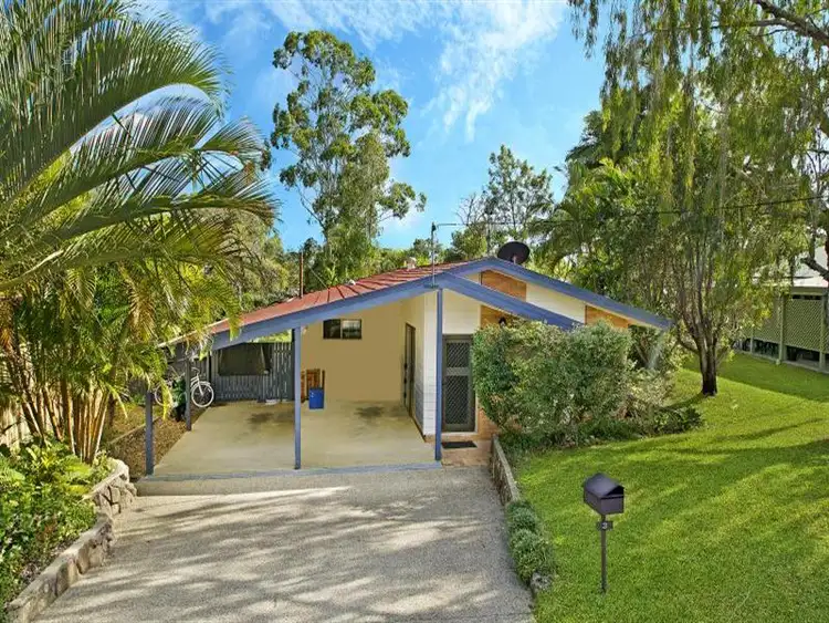 Second view of Homely house listing, 3 Bramble Place, Tewantin QLD 4565
