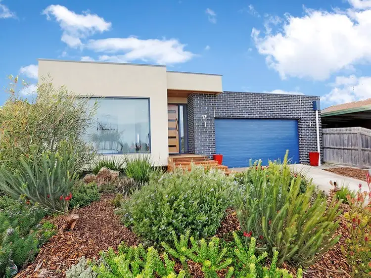 17 Takanna Avenue, Clifton Springs VIC 3222