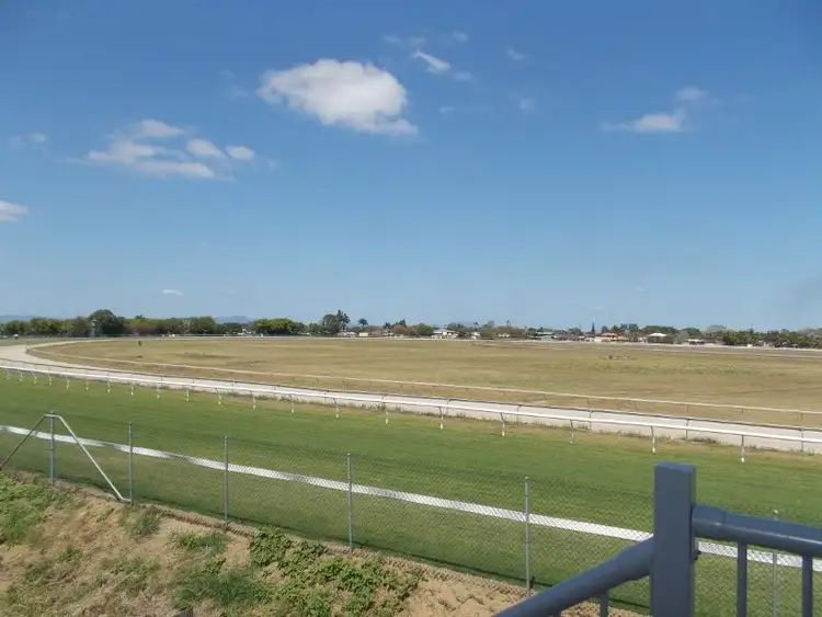 Second view of Homely house listing, 1/47 Makybe Diva Drive, Ooralea QLD 4740