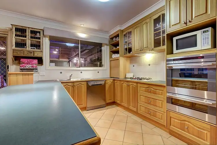 Second view of Homely house listing, 5 Memorial Drive, Wodonga VIC 3690