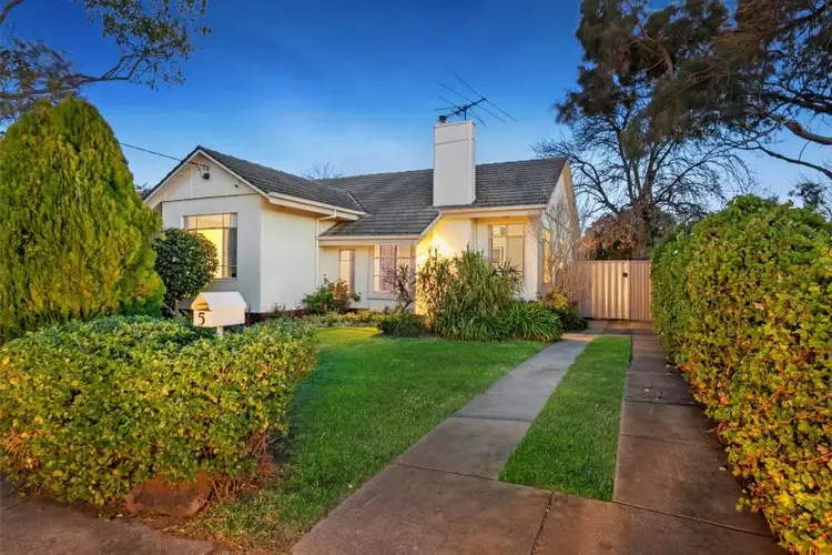 Second view of Homely house listing, 5 Toolangi Grove, Preston VIC 3072