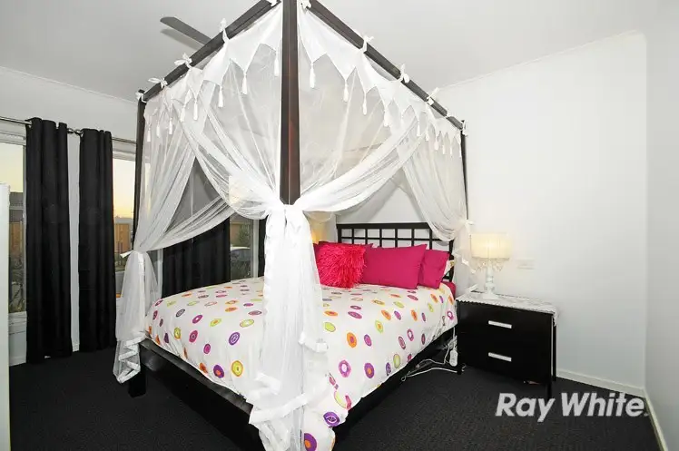 Seventh view of Homely house listing, 59 Linden Tree Way, Cranbourne North VIC 3977