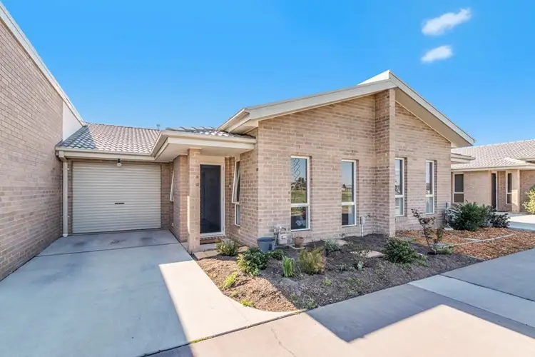 22/85 Macfarlane Burnet Avenue, Macgregor ACT 2615