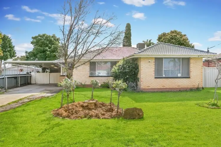 17 Londonderry Avenue, Salisbury Downs SA 5108