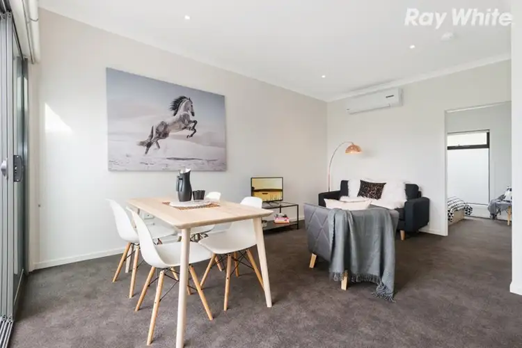 Second view of Homely unit listing, 10/27-33 Stamford Crescent, Rowville VIC 3178