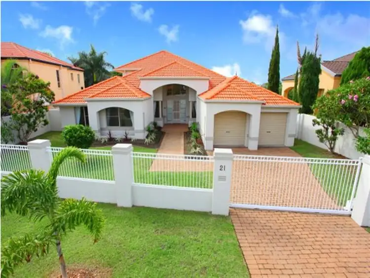 21 Julatten Drive, Robina QLD 4226