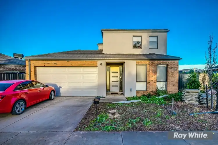 Third view of Homely townhouse listing, 8 Bonita Avenue, Tarneit VIC 3029