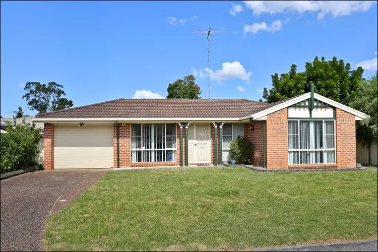 15 Woodley Crescent, Glendenning NSW 2761