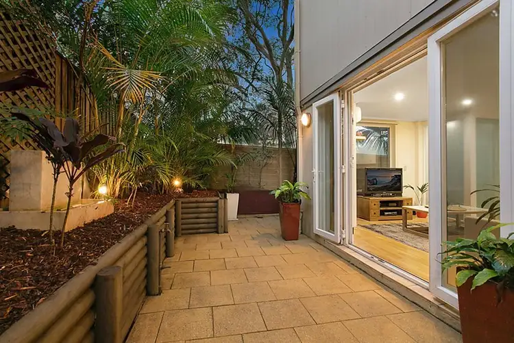 2/76 Merlin Street, Neutral Bay NSW 2089