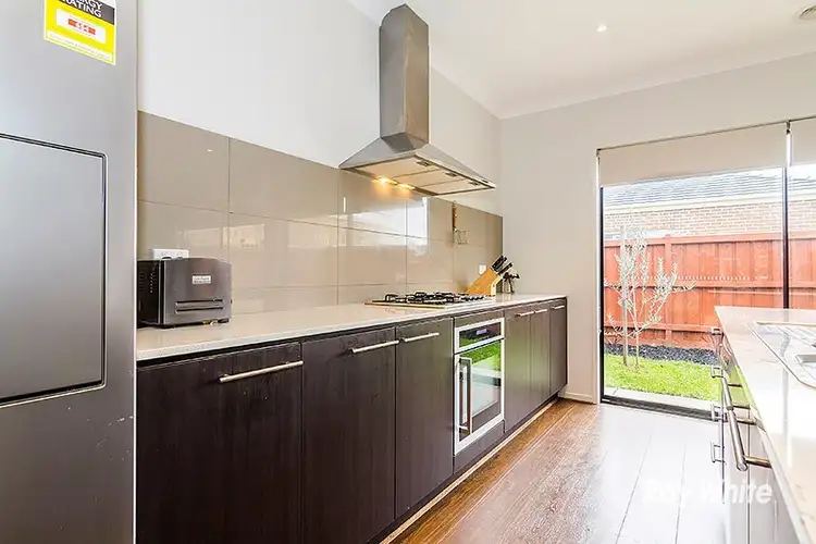 Seventh view of Homely house listing, 5 Eminence Drive, Cranbourne West VIC 3977