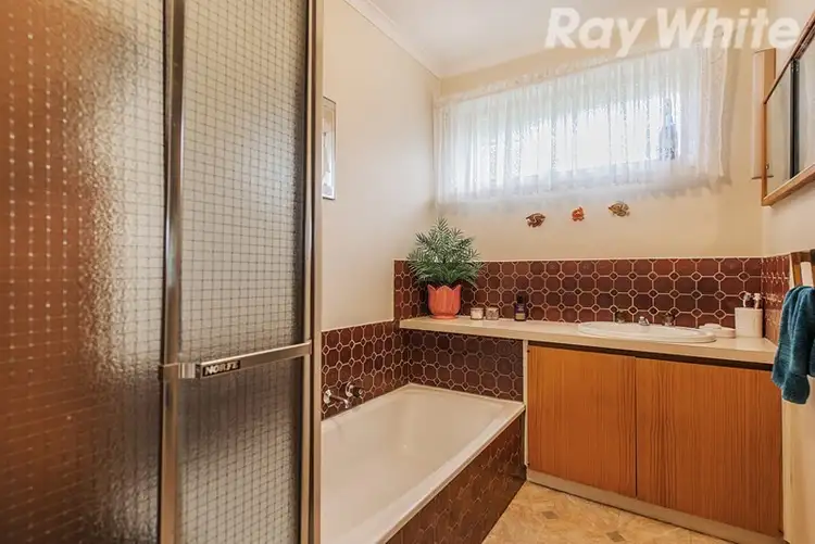 Seventh view of Homely house listing, 2/2 Narcissus Avenue, Boronia VIC 3155