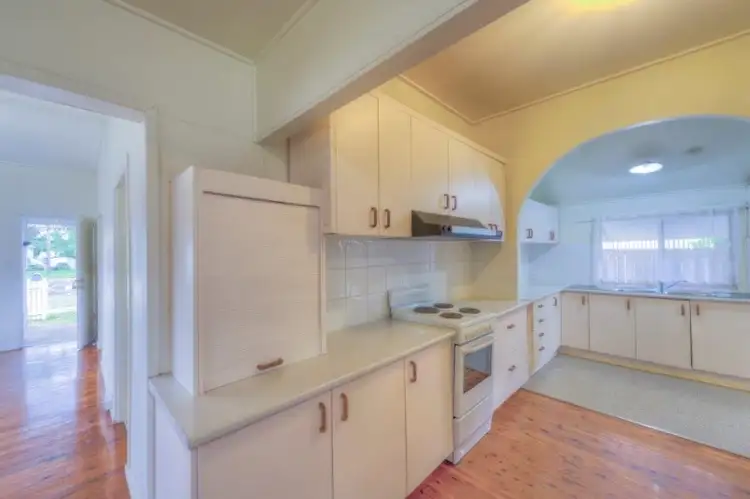 Fourth view of Homely unit listing, 54 Constance Street, Miles QLD 4415
