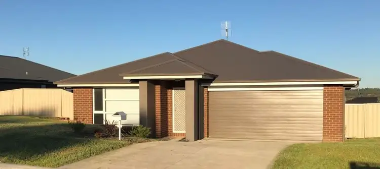 14 Rosewood Avenue, Parkes NSW 2870