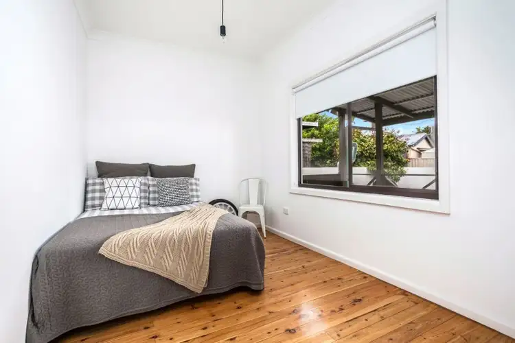 Fifth view of Homely house listing, 1 Cullen Street, Oak Flats NSW 2529