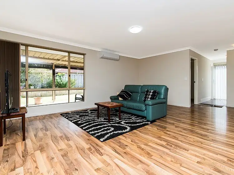 77 Perham Crescent, Leda WA 6170