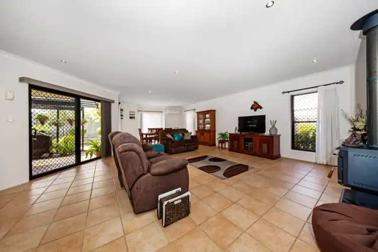 Second view of Homely house listing, 7 Lee Court, Crows Nest QLD 4355