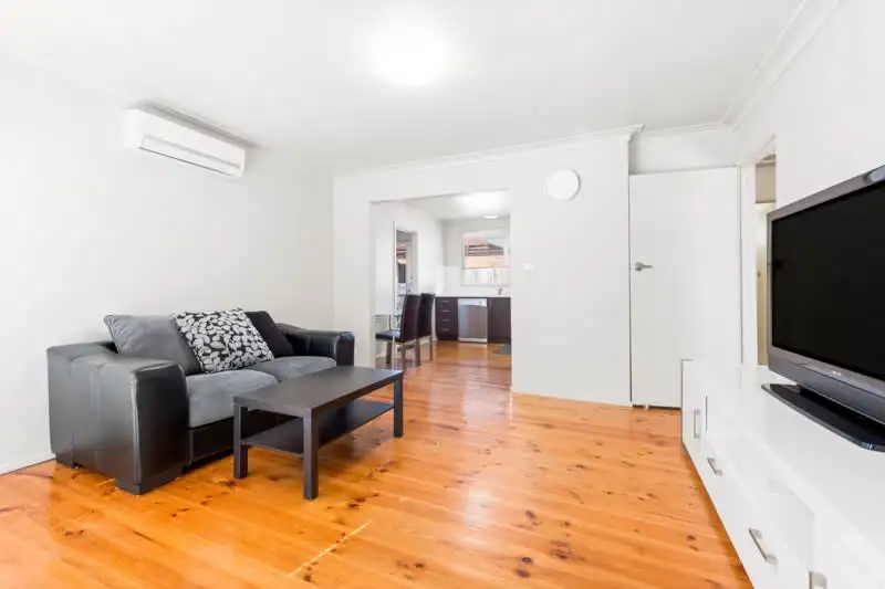 Main view of Homely unit listing, 2/4 Burns Avenue, Clayton South VIC 3169