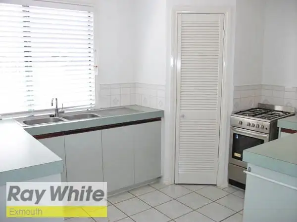 8B Maunsell Corner, Onslow WA 6710