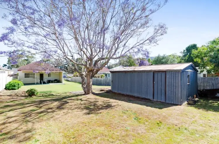 15 Stanhope Street, Woonona NSW 2517