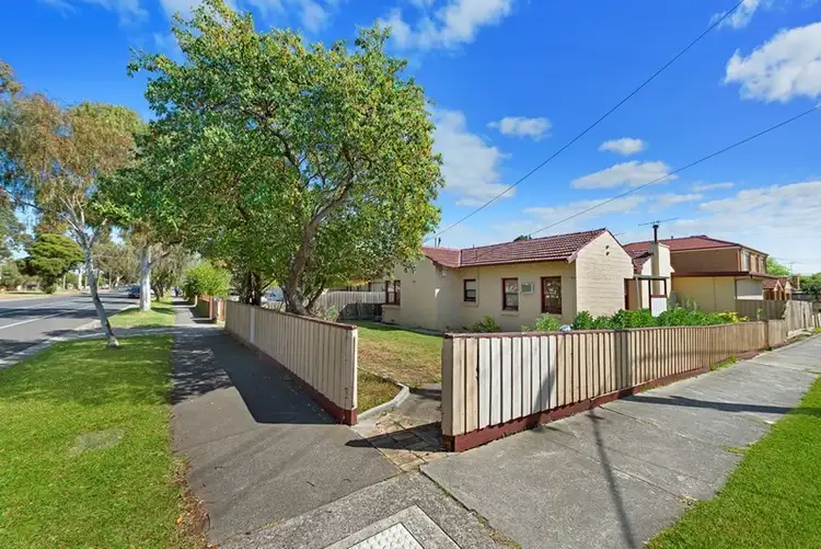 154 Broadway, Reservoir VIC 3073