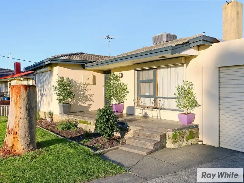 Main view of Homely house listing, 39 Saturn Street, Beckenham WA 6107
