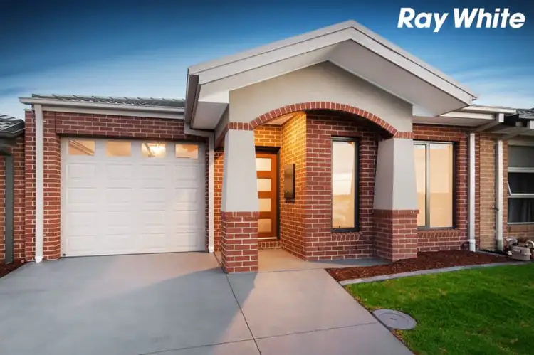 Second view of Homely house listing, 31 Fairweather Parade, Officer VIC 3809