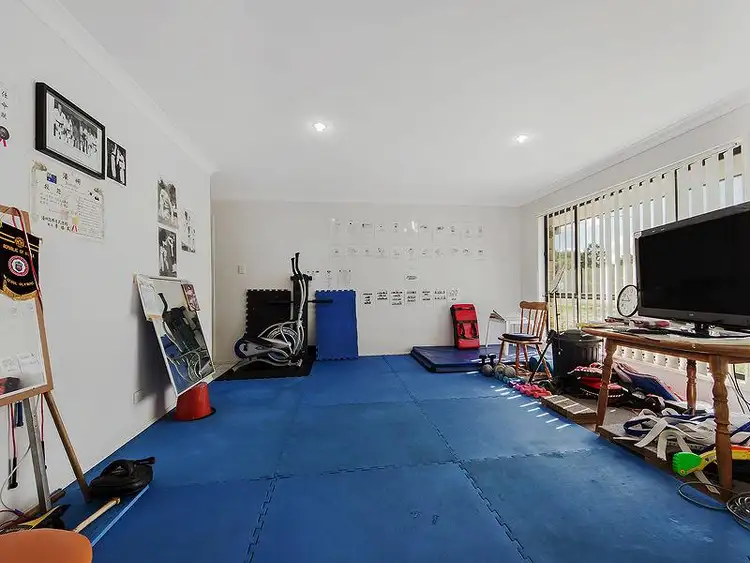 Sixth view of Homely house listing, 2 Billinghurst Crescent, Upper Coomera QLD 4209