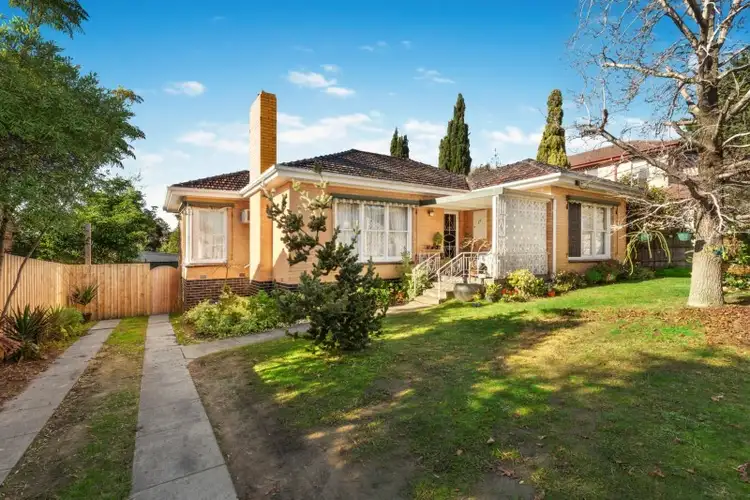 25 Poole Street, Burwood VIC 3125