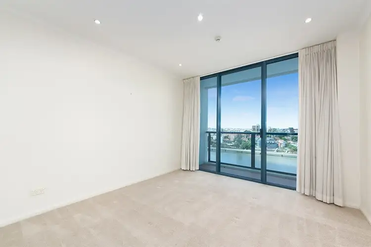 Sixth view of Homely apartment listing, 56/8 Goodwin Street, Kangaroo Point QLD 4169
