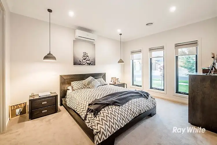 Sixth view of Homely house listing, 3 Aphrodite Way, Cranbourne West VIC 3977