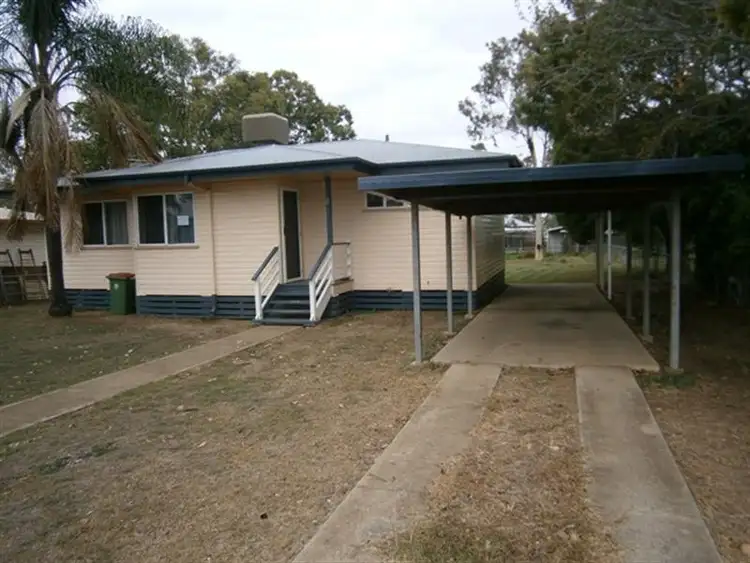 8 Geraghty Street, Cecil Plains QLD 4407
