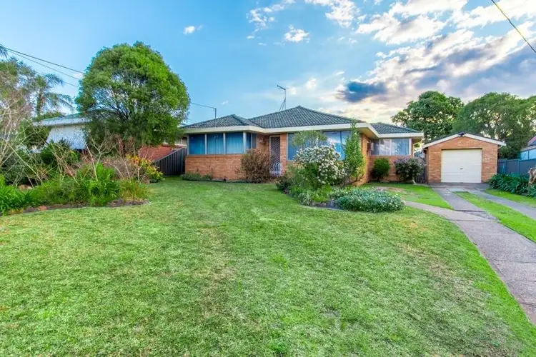 7 Haining Street, Cambridge Park NSW 2747